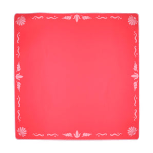 Hot pink Mahjong mat with light pink seashell and ocean-inspired border