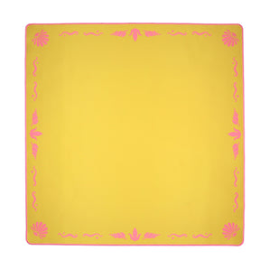 Yellow Mahjong mat with pink seashell and ocean-inspired border